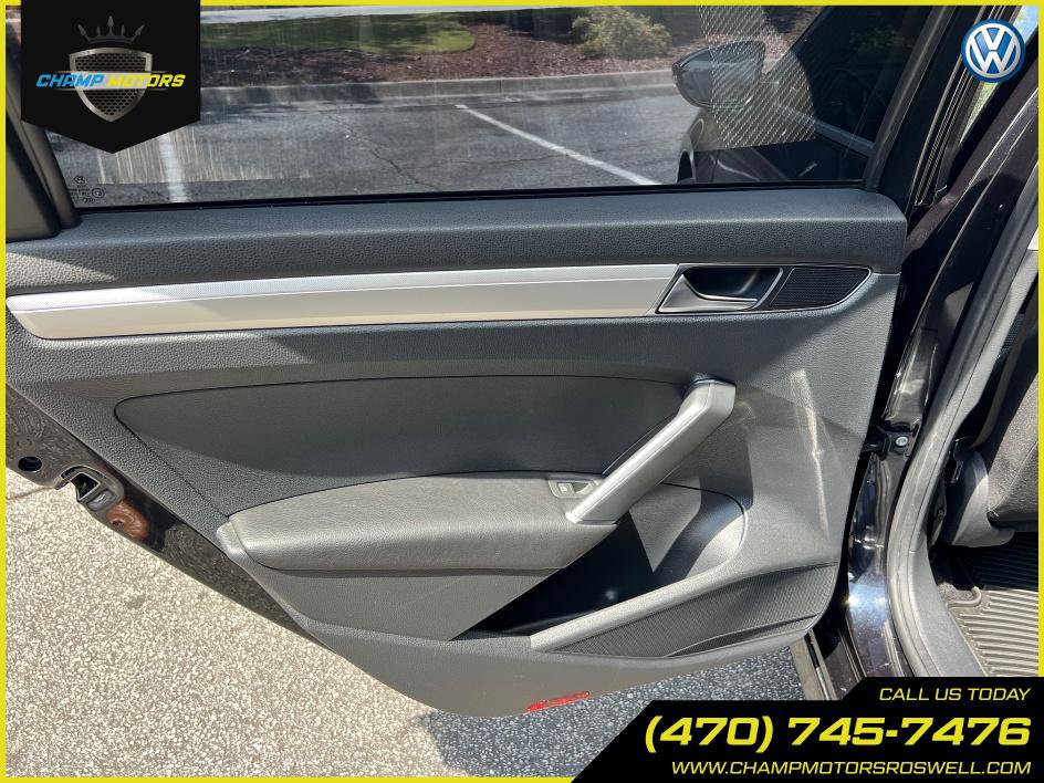 Used 2018 Volkswagen Passat 2.0T S image 14