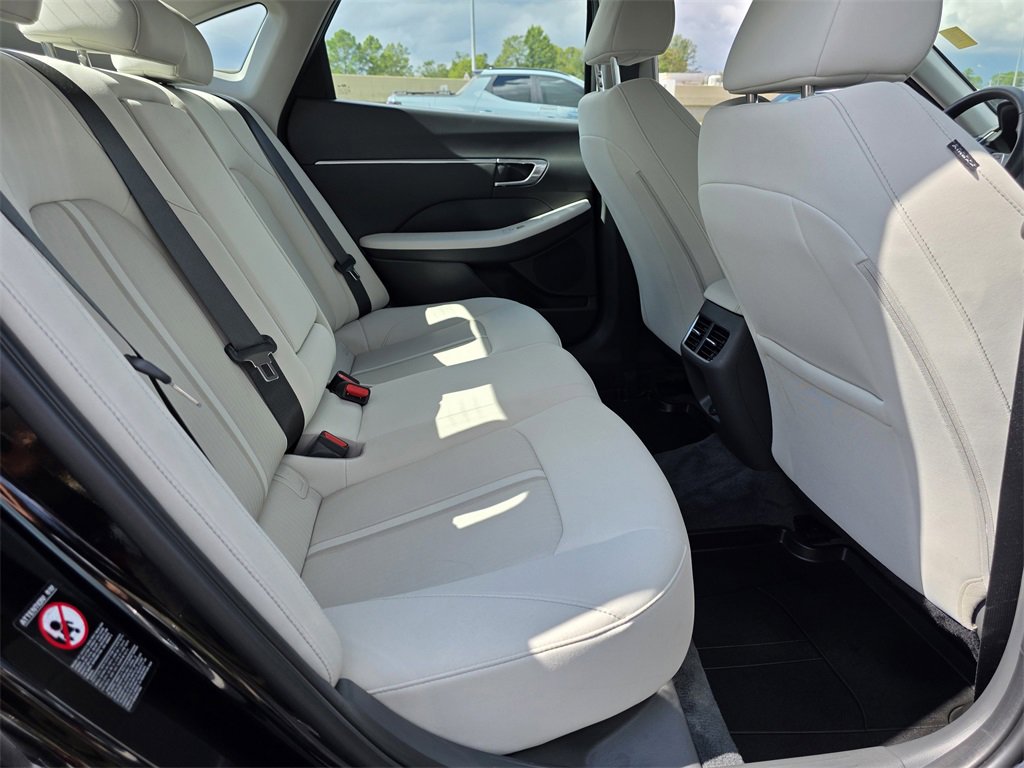 Used 2023 Hyundai Sonata SEL w/ Convenience Package image 26