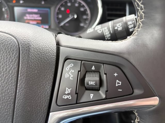 Used 2019 Buick Encore Essence AWD/4WD image 26