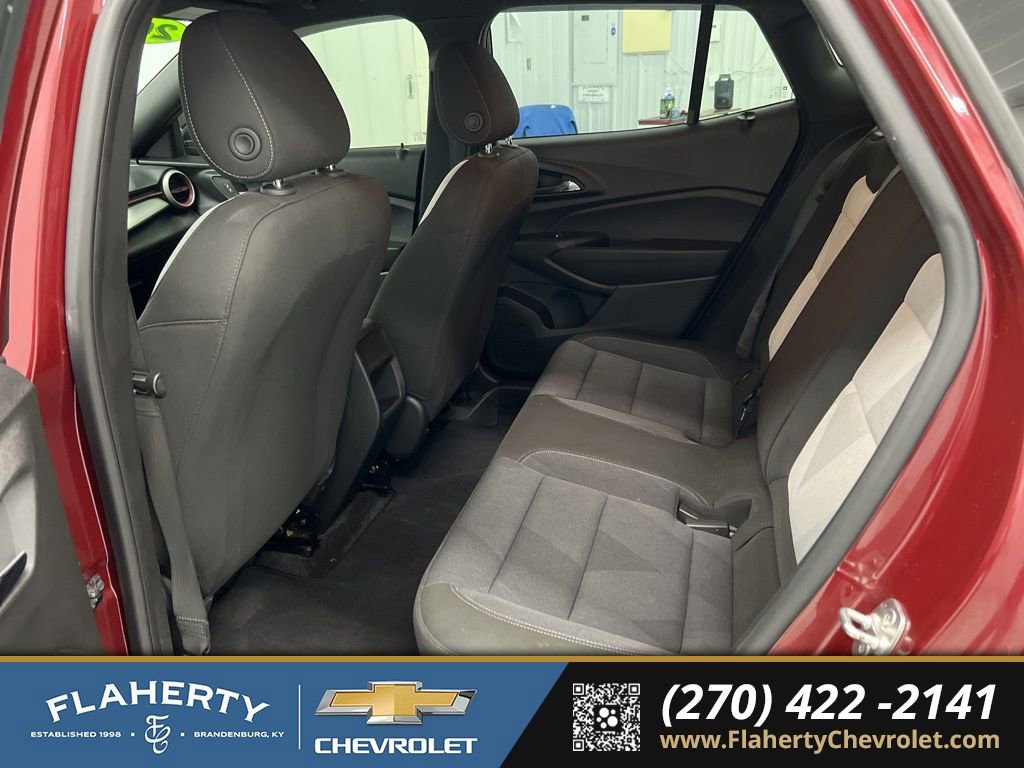 Used 2024 Chevrolet Trax RS w/ Driver Confidence Package FWD image 11