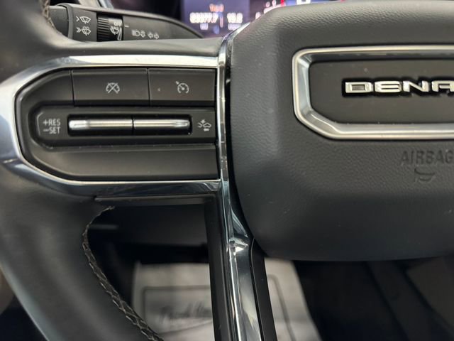 Used 2023 GMC Canyon Denali image 22