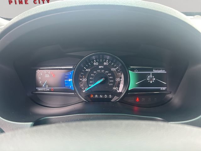 Used 2017 Ford Explorer XLT w/ XLT Technology Feature Bundle image 13