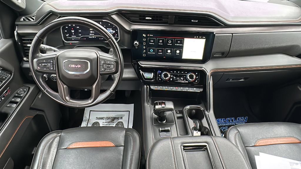 Used 2022 GMC Sierra 1500 AT4 w/ AT4 Premium Package AWD/4WD image 16