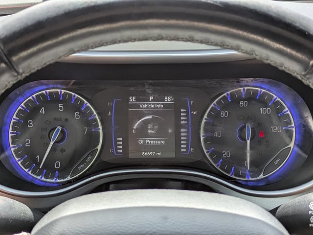 Used 2020 Chrysler Pacifica Touring w/ S Appearance Package FWD image 40