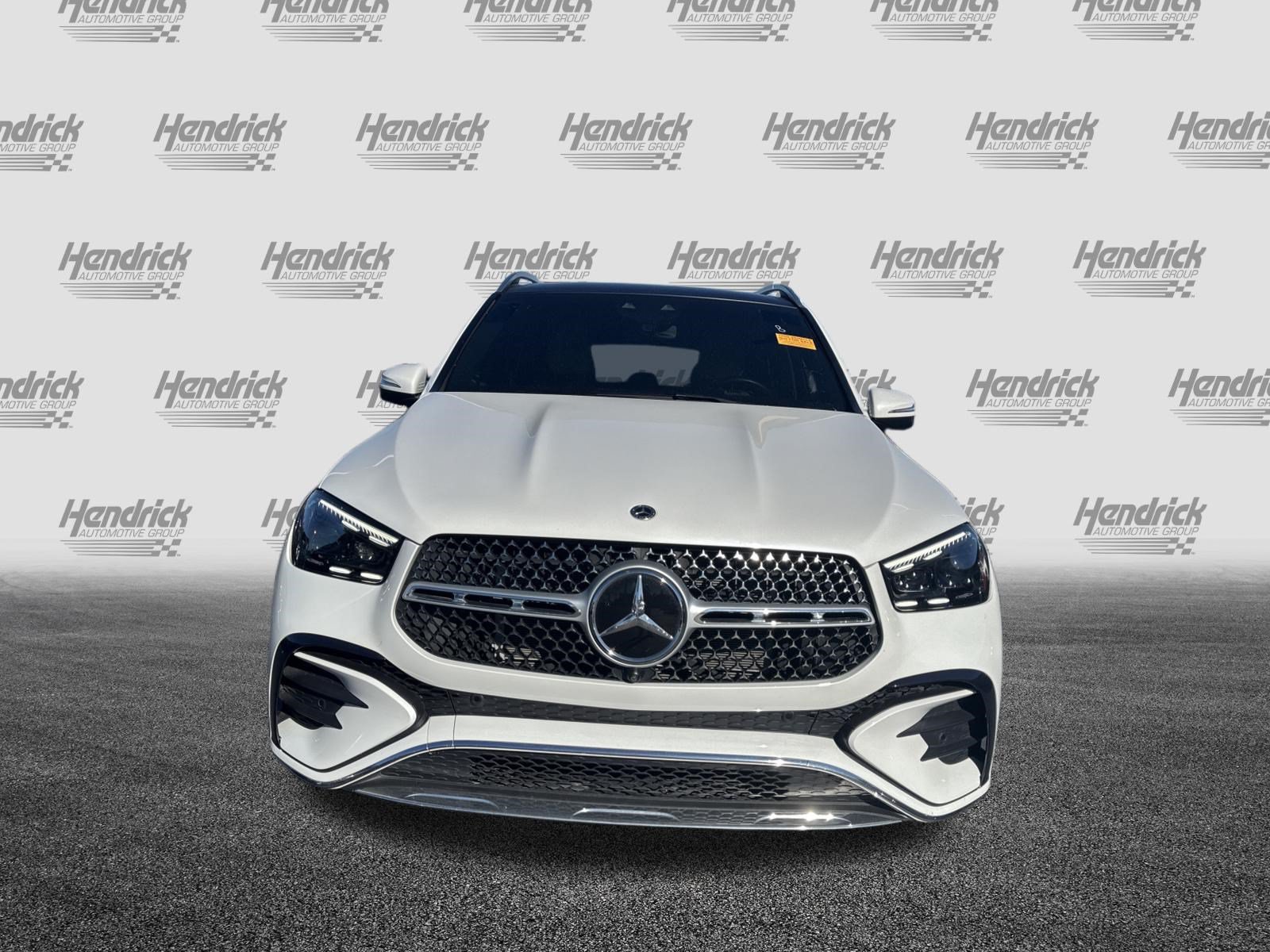 Used 2024 Mercedes-Benz GLE 450 4MATIC image 3