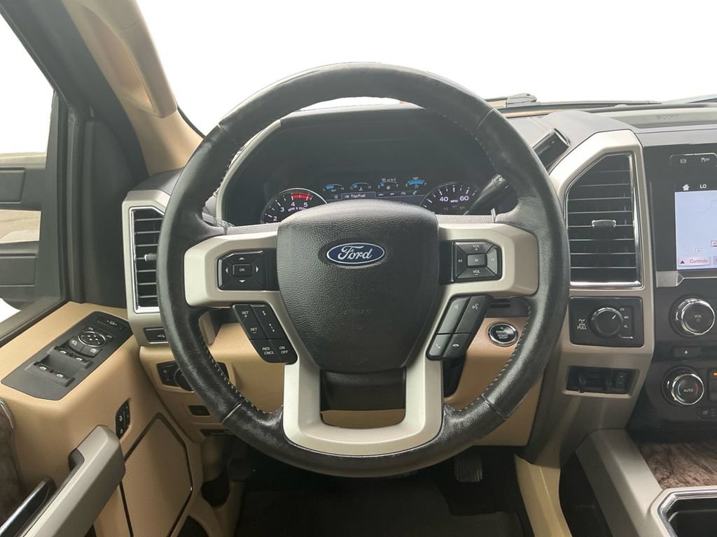 Used 2018 Ford F250 Lariat w/ Lariat Ultimate Package AWD/4WD image 18
