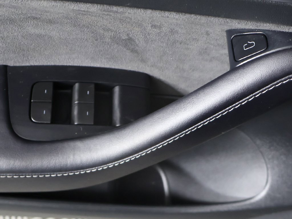 Used 2023 Tesla Model 3 Standard Range image 37