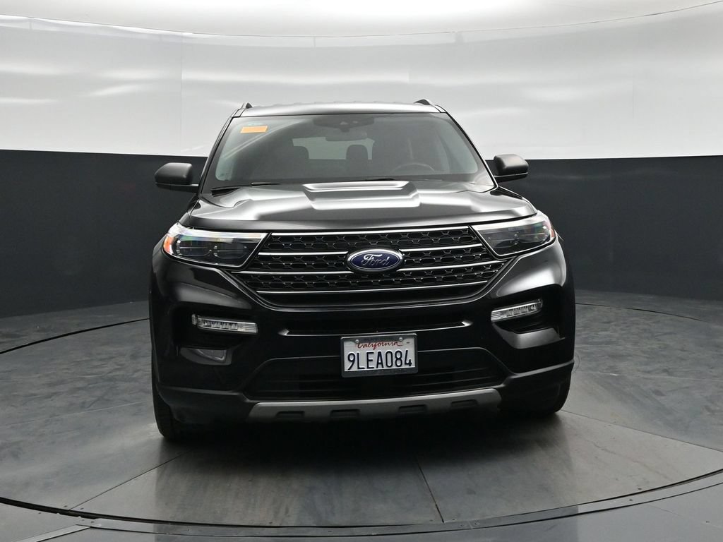 Certified 2023 Ford Explorer XLT w/ Equipment Group 202A RWD image 50