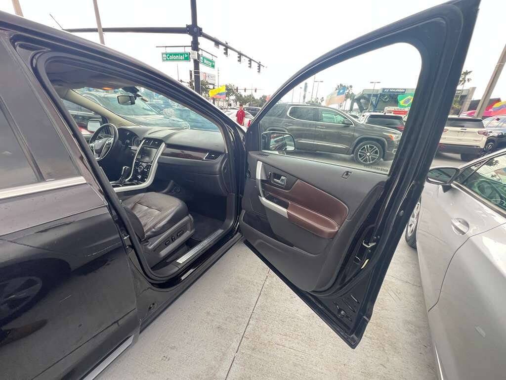 Used 2013 Ford Edge Limited AWD/4WD image 9