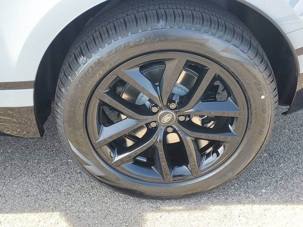 New 2026 Land Rover Range Rover Velar Dynamic SE AWD/4WD image 5