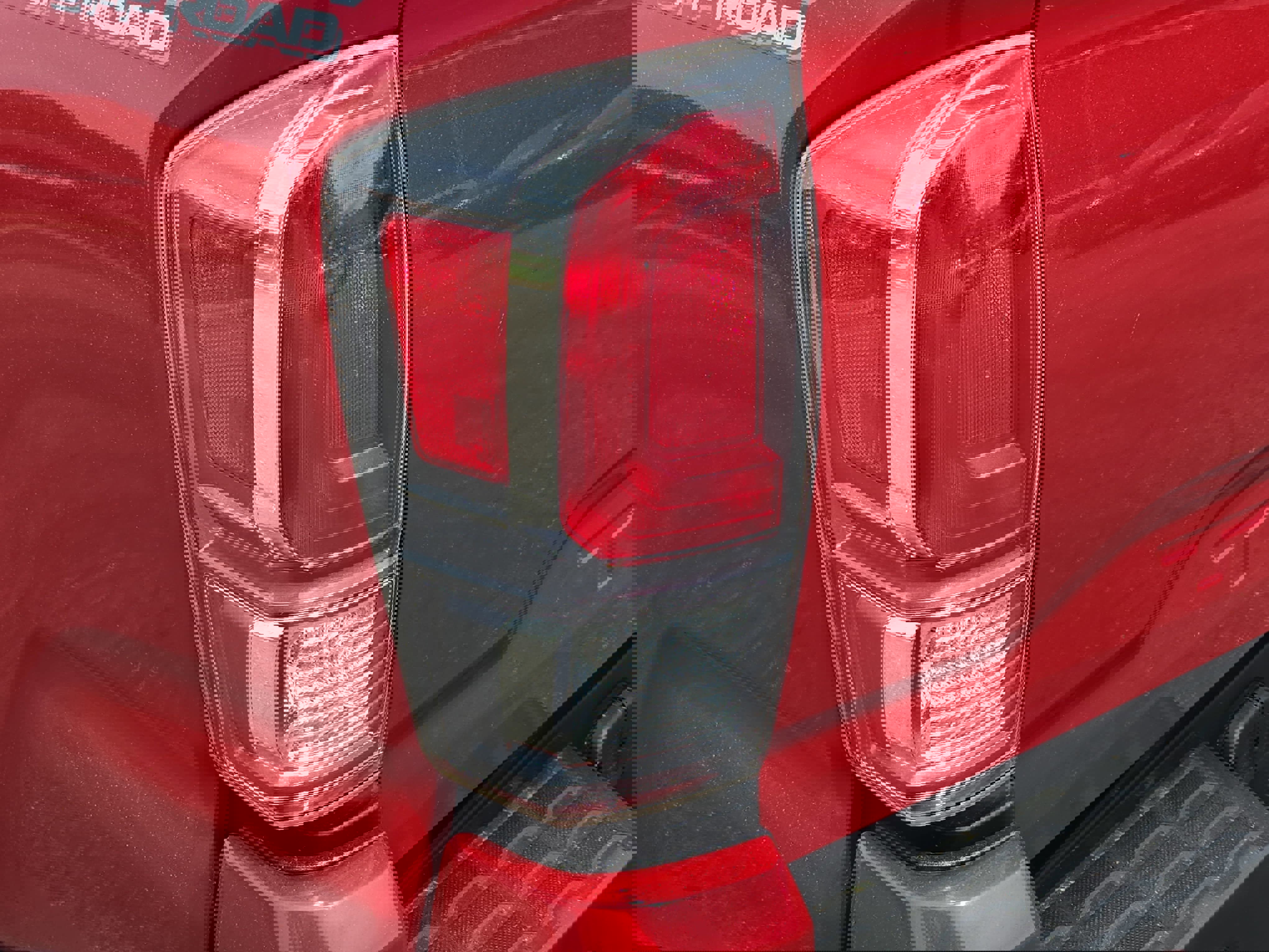 Used 2021 Toyota Tacoma TRD Off-Road w/ Technology Package image 31