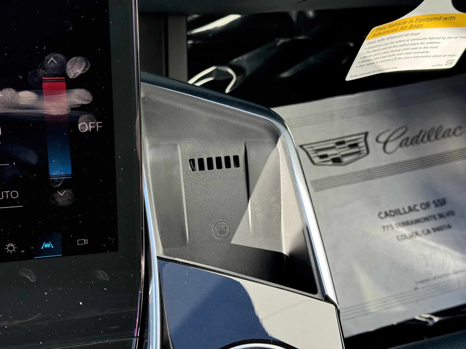 New 2025 Cadillac Escalade IQ Luxury 2 image 26