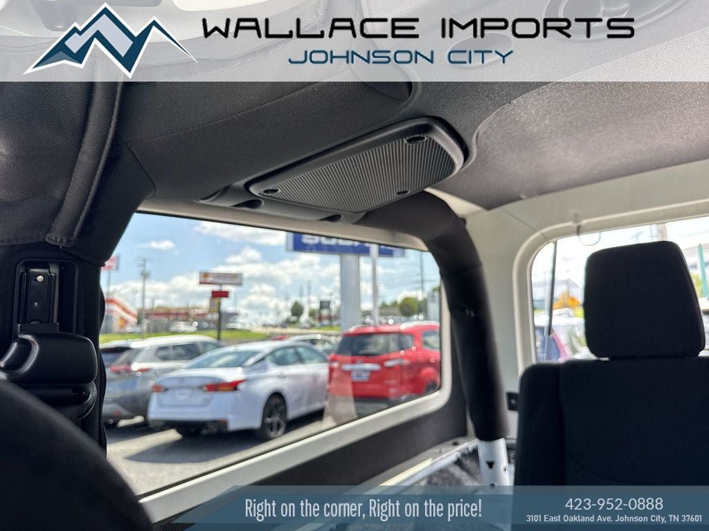 Used 2017 Jeep Wrangler Sport AWD/4WD image 38