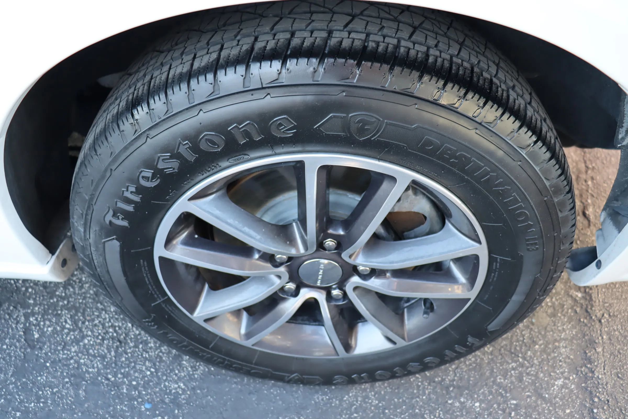 Used 2017 Dodge Grand Caravan SXT image 29