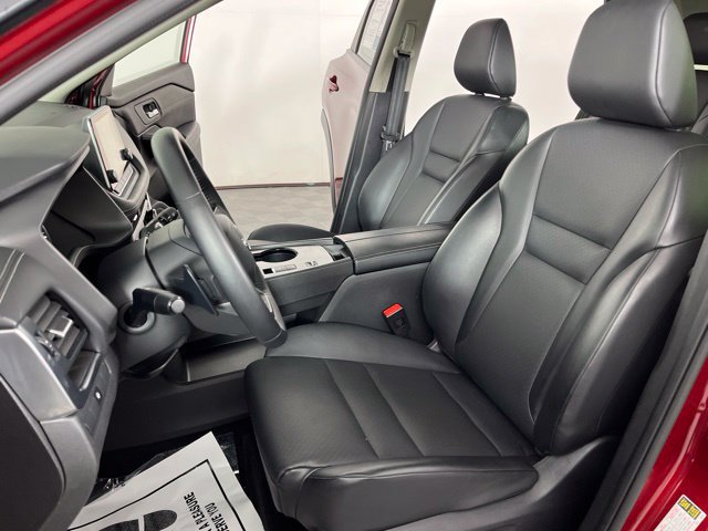 Certified 2025 Nissan Rogue SV w/ SV Premium Package FWD image 19