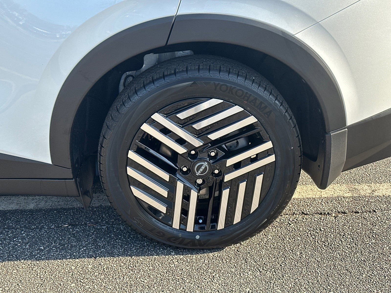 New 2026 Nissan Leaf SV+ w/ Floor Mat Package (SV+) FWD image 19