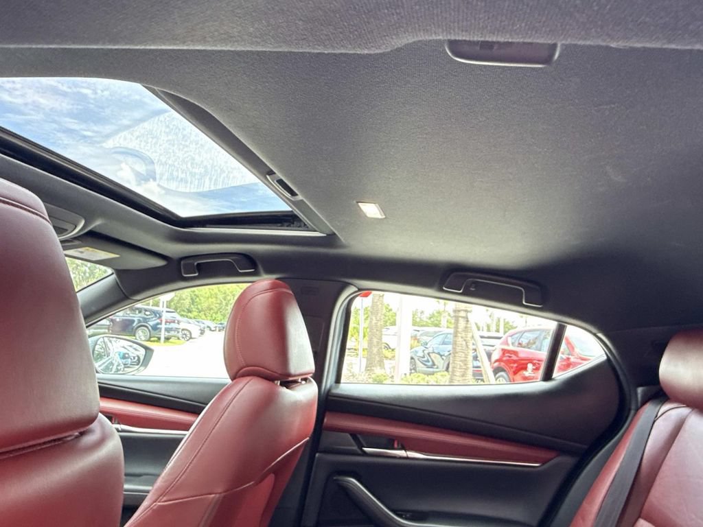 Used 2021 MAZDA MAZDA3 s FWD image 16