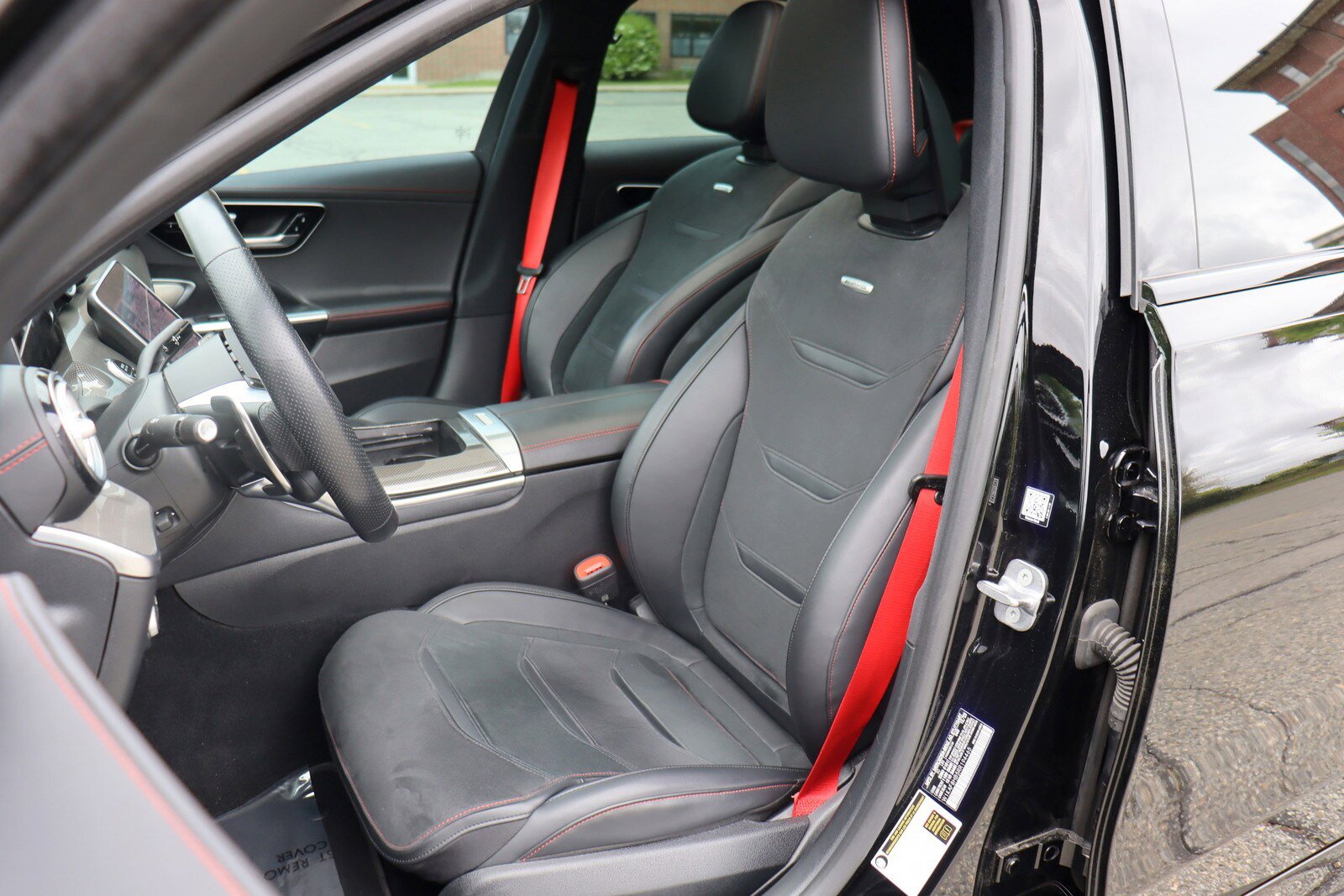 Used 2024 Mercedes-Benz C 43 AMG 4MATIC Sedan image 12
