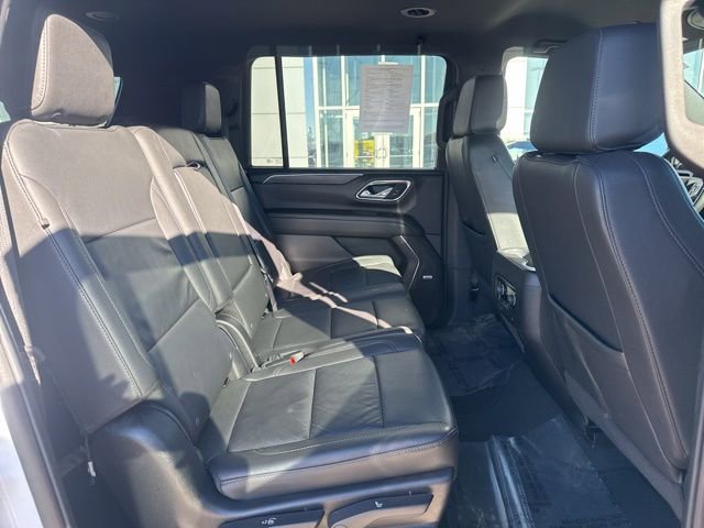 Used 2024 Chevrolet Suburban LT AWD/4WD image 20