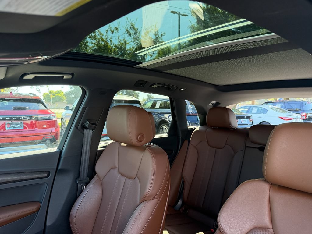 Used 2018 Audi Q5 Prestige AWD/4WD image 25