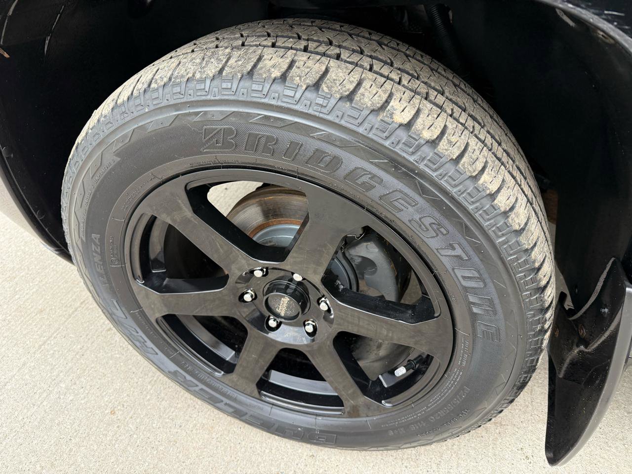 Used 2011 Chevrolet Avalanche LT w/ Luxury Package image 9