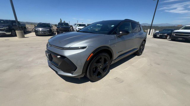 Used 2024 Chevrolet Equinox EV RS image 4