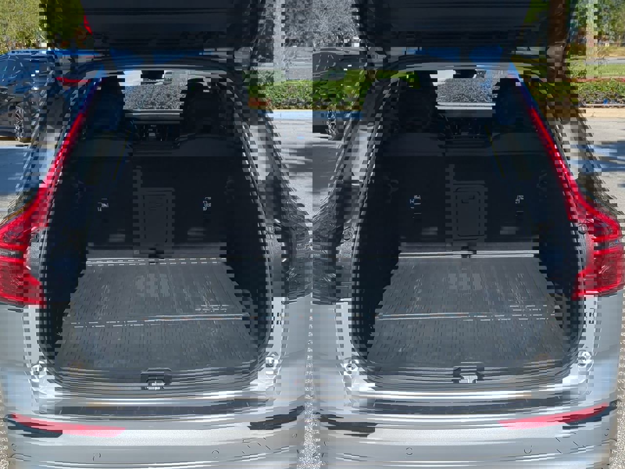 Used 2025 Volvo XC60 T8 Core w/ Protection Package Premier image 12