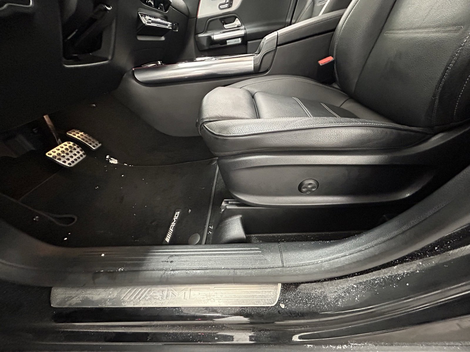 Used 2024 Mercedes-Benz GLA 35 AMG GLA 35 AMG image 35