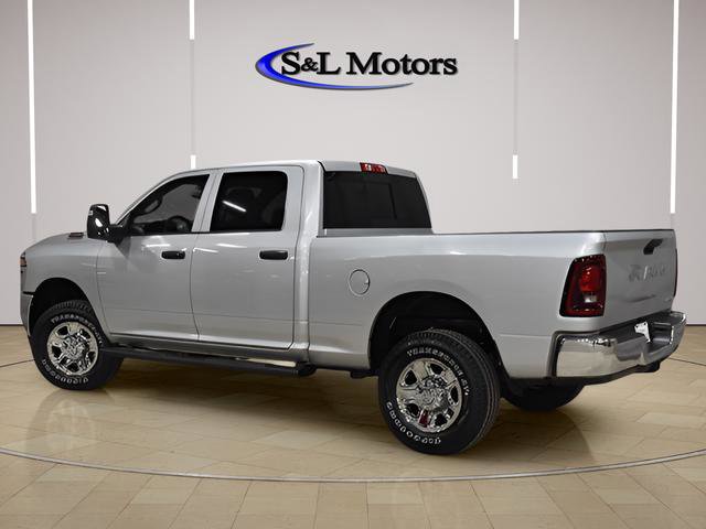 New 2026 RAM 2500 Tradesman AWD/4WD image 3