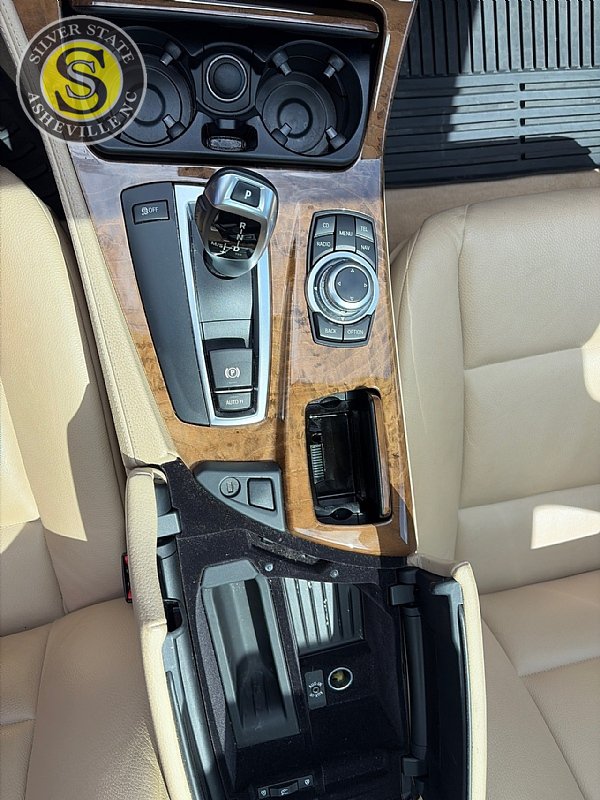 Used 2011 BMW 535i Sedan RWD image 23