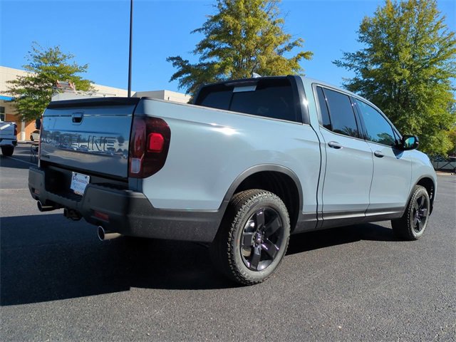 New 2026 Honda Ridgeline Black Edition image 4