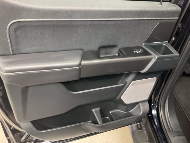 Used 2025 Ford F150 Lariat AWD/4WD image 19