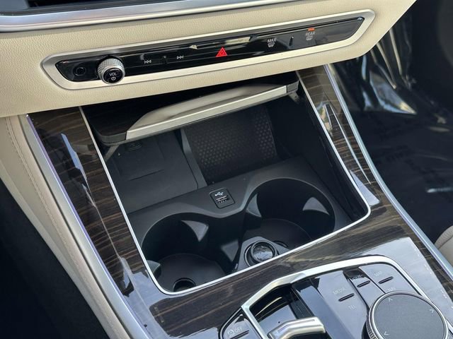 Certified 2024 BMW X5 xDrive40i w/ Premium Package image 37