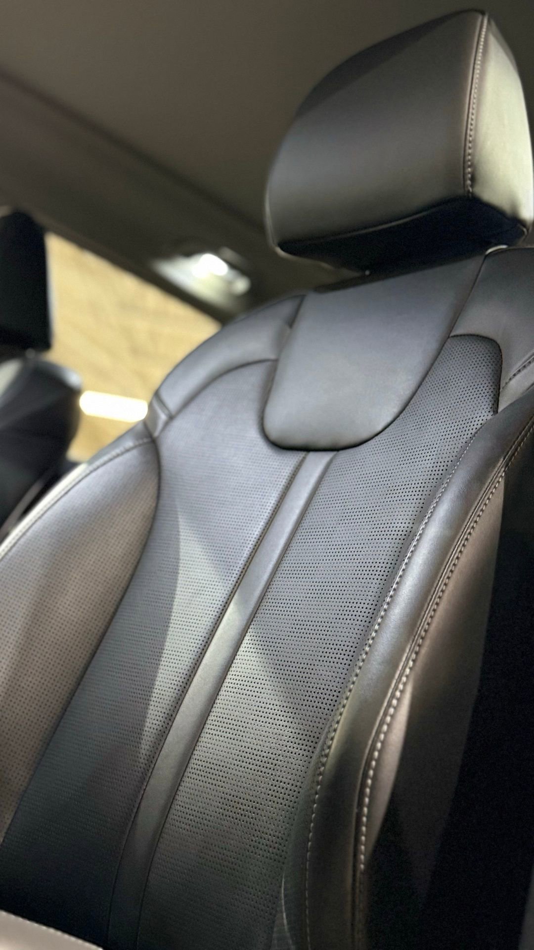 Used 2024 Kia Sorento S w/ Panoramic Sunroof Package image 53