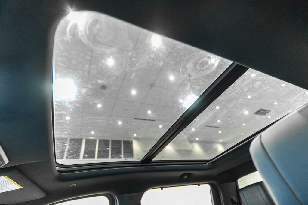 New 2026 Toyota Tundra Platinum AWD/4WD image 23