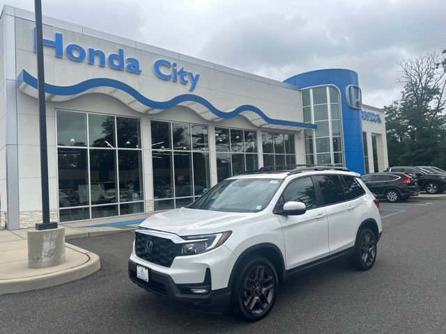 Certified 2023 Honda Passport EX-L image 2