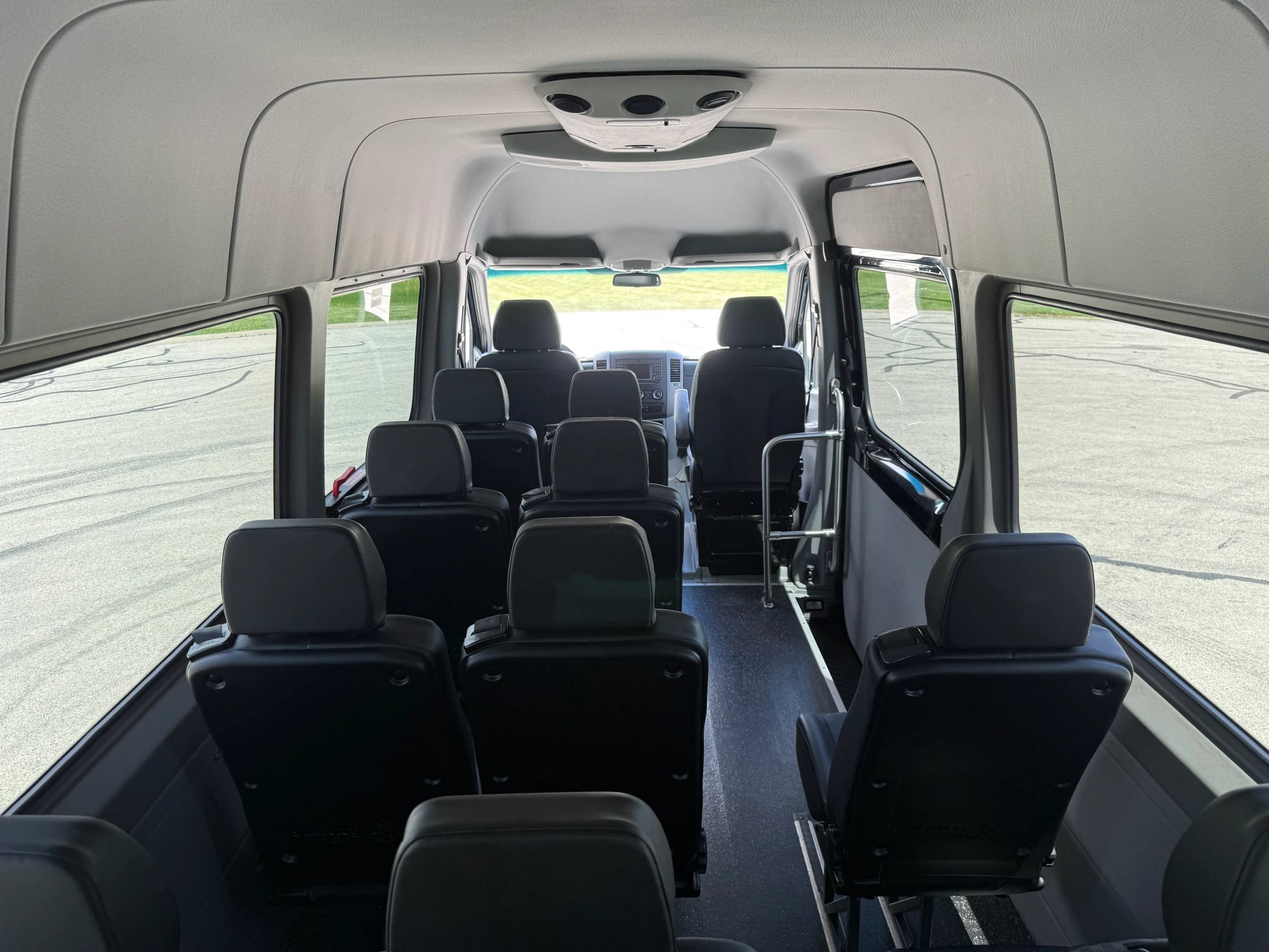 Used 2017 Mercedes-Benz Sprinter 3500 image 21