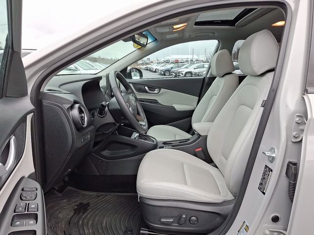 Used 2023 Hyundai Kona Limited w/ Cargo Package image 13
