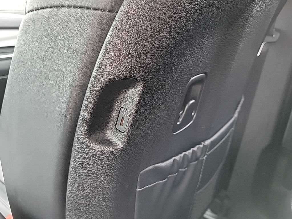 Used 2025 Kia Telluride S AWD/4WD image 21