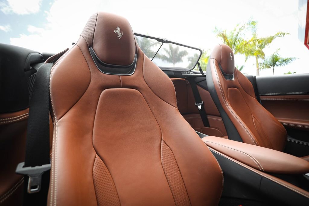 Certified 2023 Ferrari Portofino M image 54