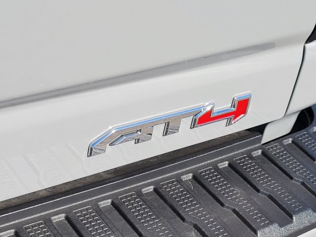 Used 2024 GMC Sierra 3500 AT4 w/ AT4 Premium Plus Package AWD/4WD image 8