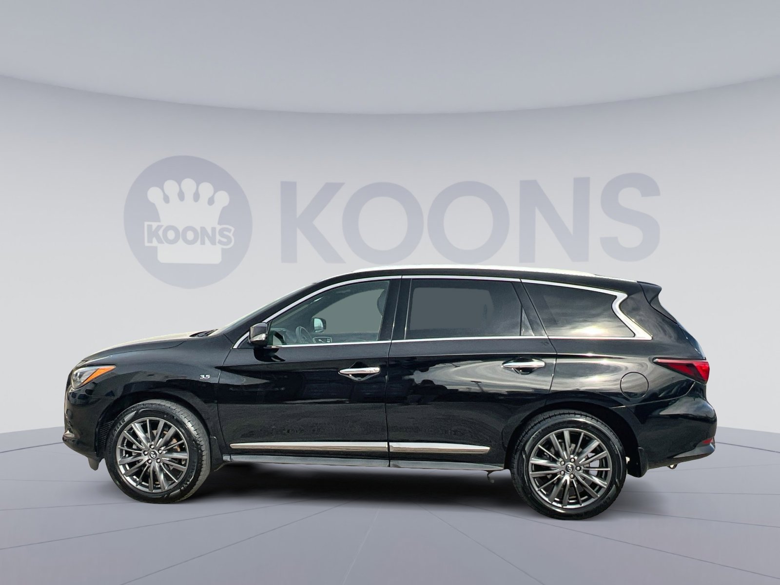 Used 2020 INFINITI QX60 Luxe w/ Edition 30 Essential Package image 2