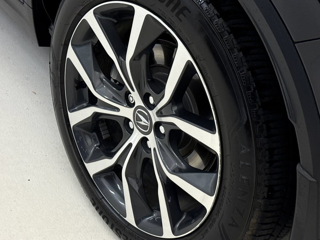 Used 2023 Acura MDX w/ Technology Package FWD image 10