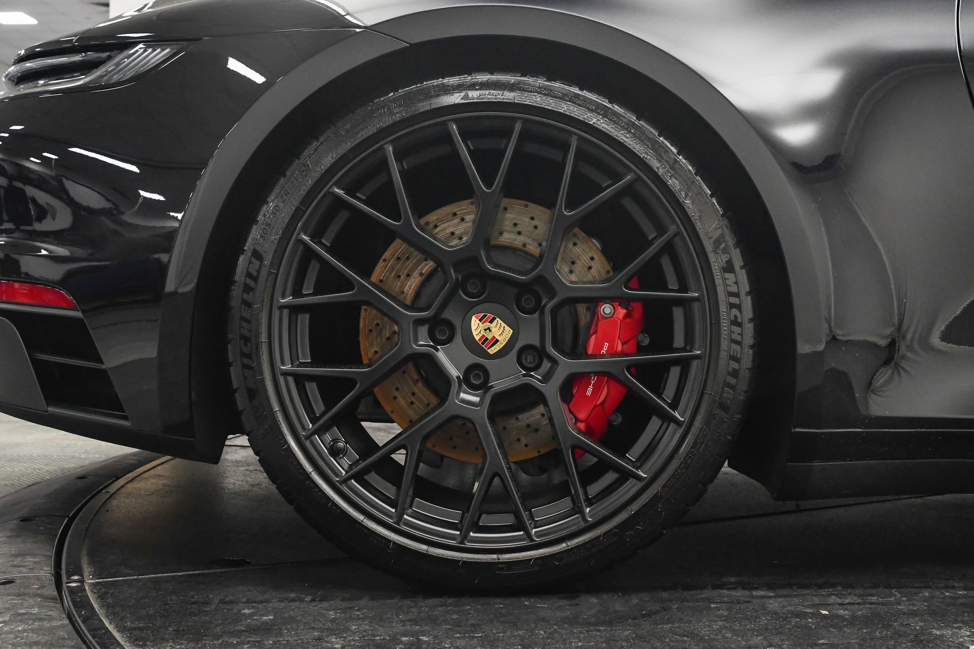 Used 2024 Porsche 911 Carrera GTS image 31