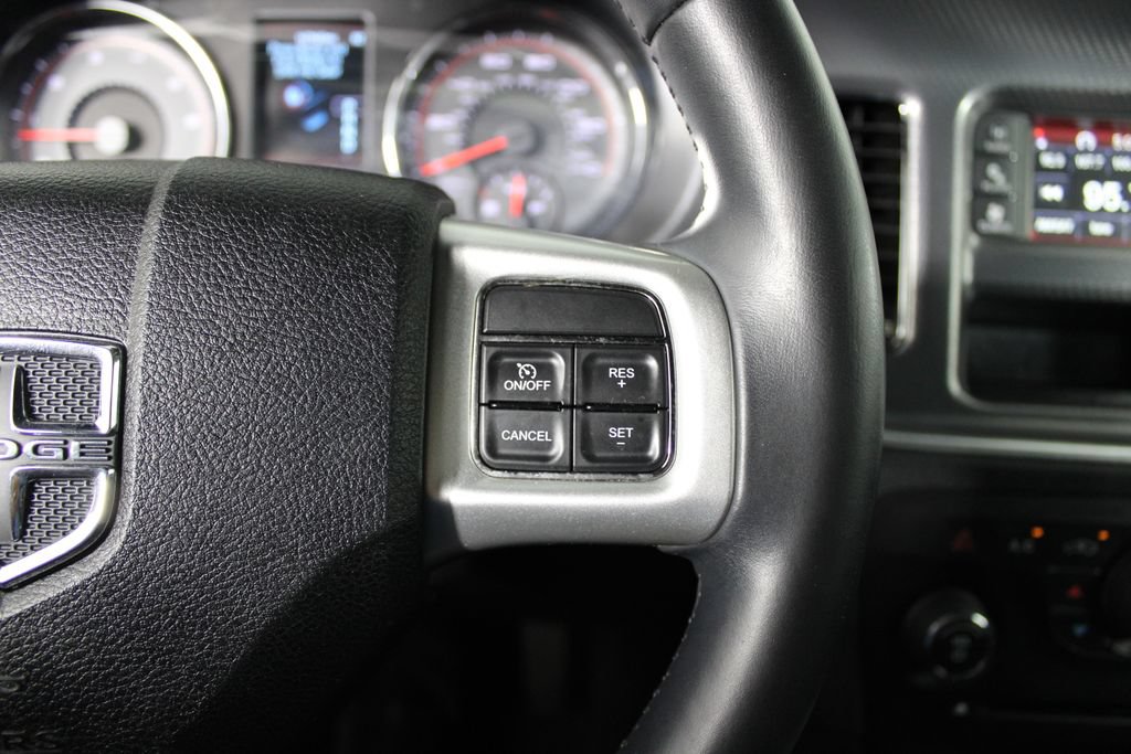Used 2013 Dodge Charger SE w/ Connectivity Group RWD image 24