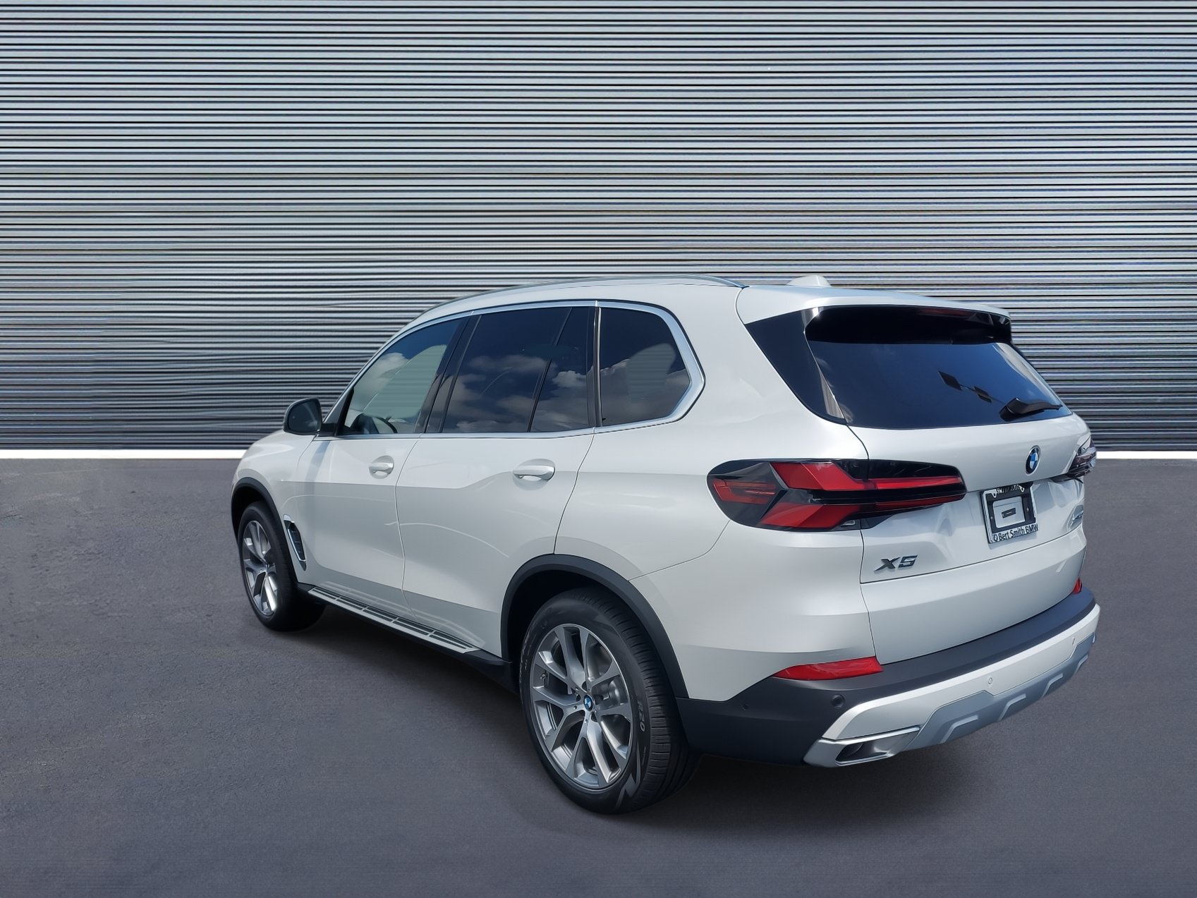 New 2025 BMW X5 sDrive40i w/ Climate Comfort Package RWD image 3
