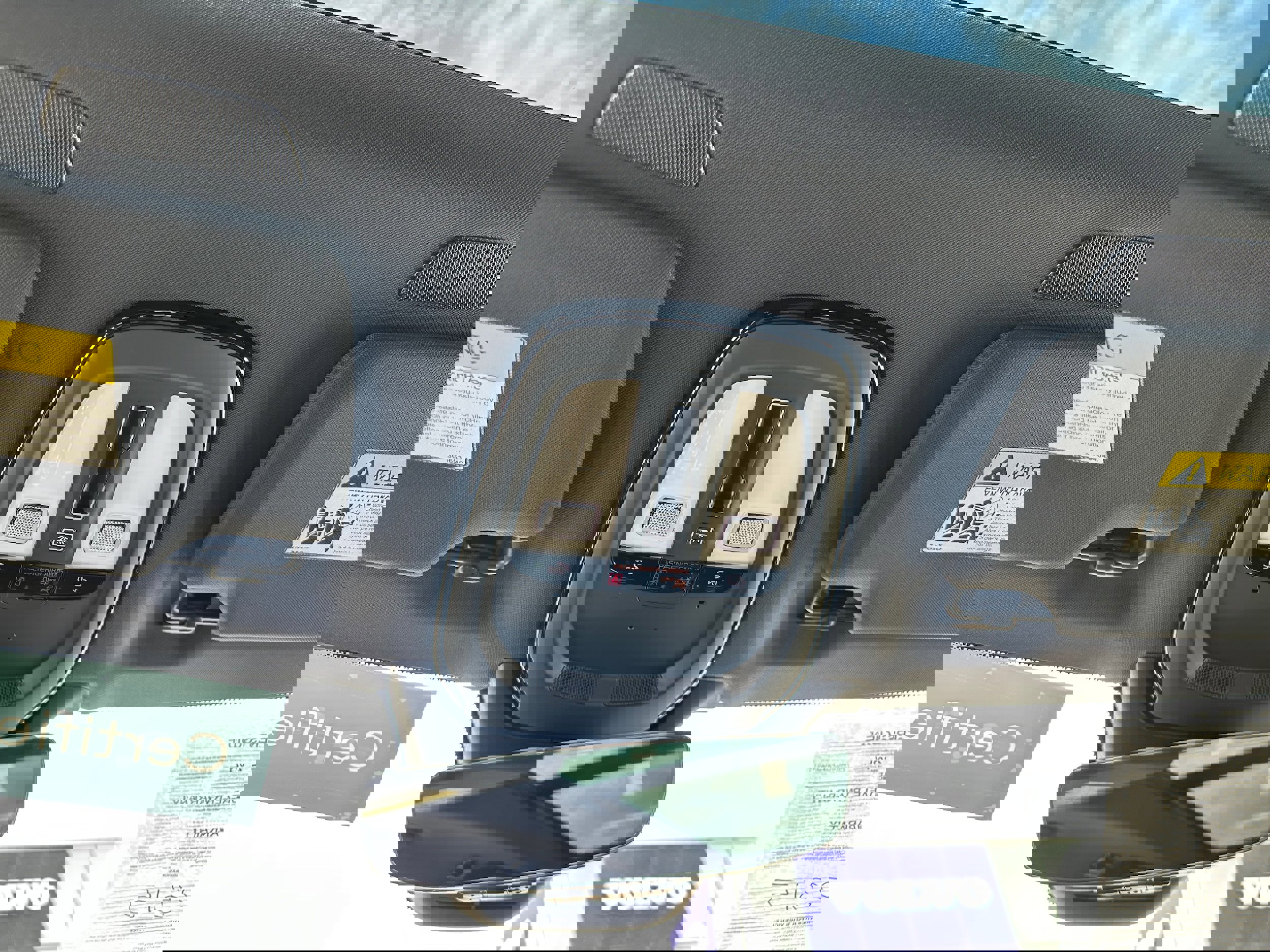 Certified 2024 Volvo XC90 T8 Ultimate image 23