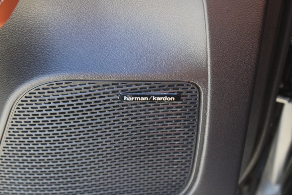 New 2026 Chrysler Pacifica Pinnacle image 11