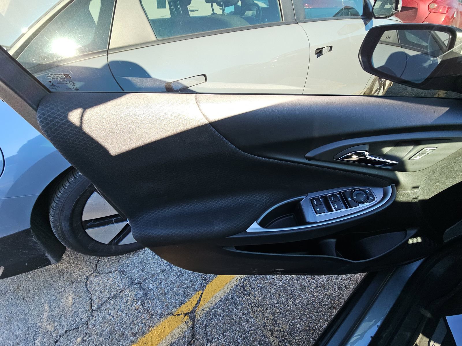 Used 2024 Chevrolet Malibu LT FWD image 10