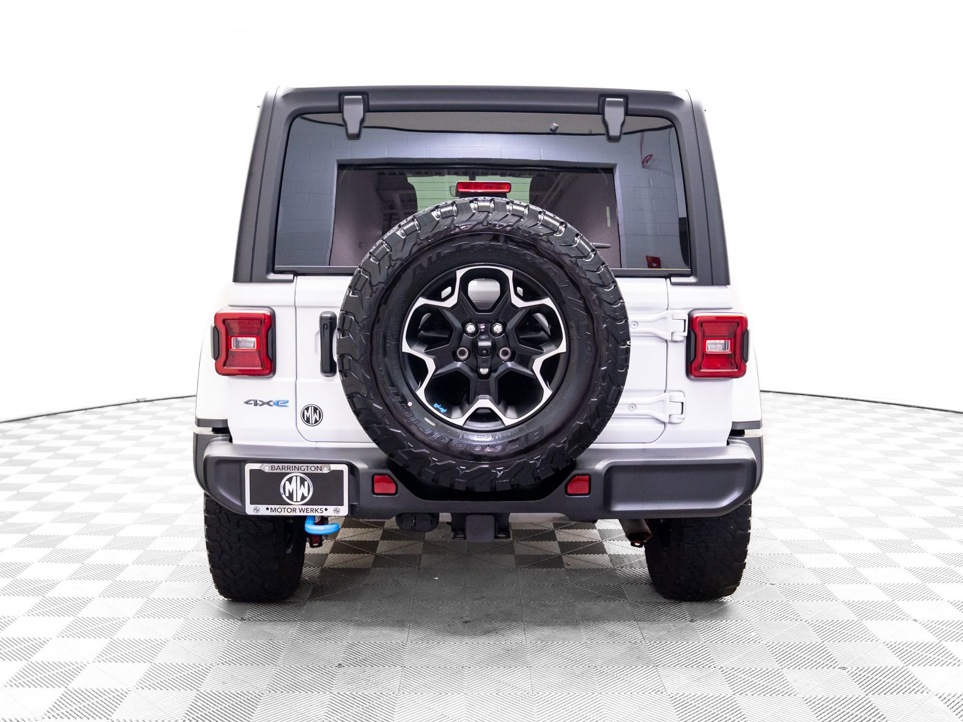 Used 2023 Jeep Wrangler Unlimited Rubicon 4xe w/ Cold Weather Group image 5